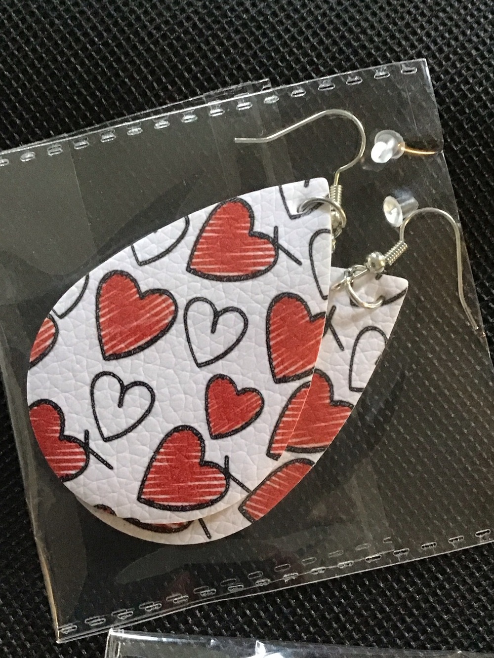 3/$11 NWOT! Red Heart Print Teardrop Earrings - Women Jewelry Earrings